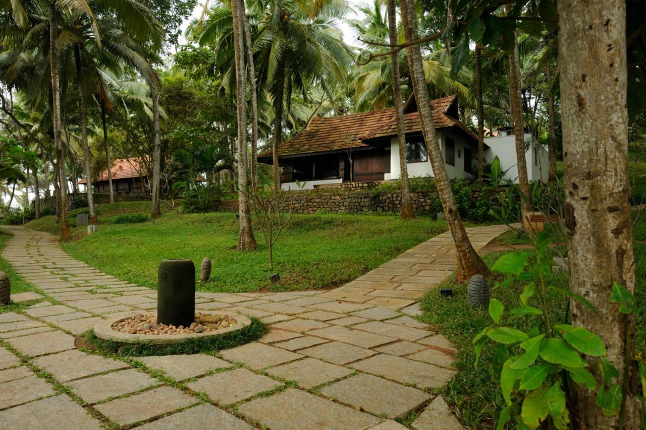 Niraamaya Wellness Retreats, Surya Samudra, Kovalam Luaran gambar
