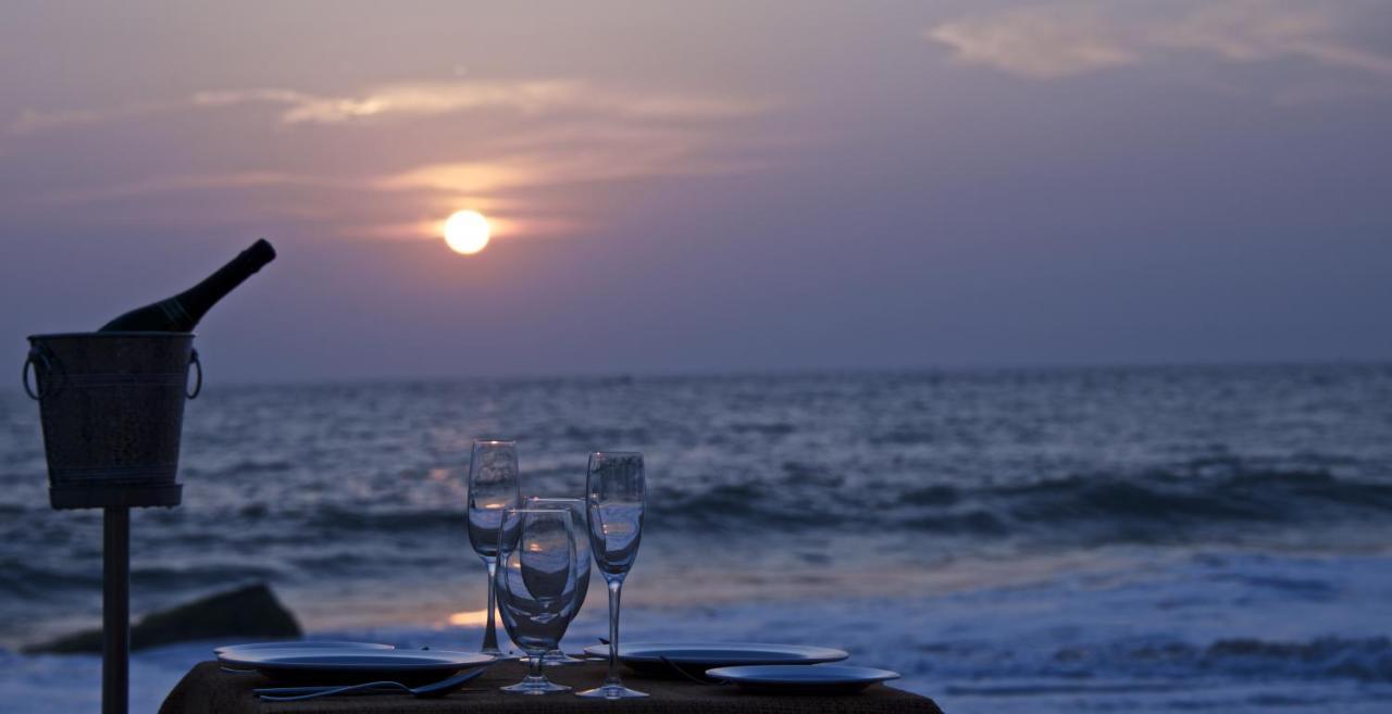 Niraamaya Wellness Retreats, Surya Samudra, Kovalam Luaran gambar